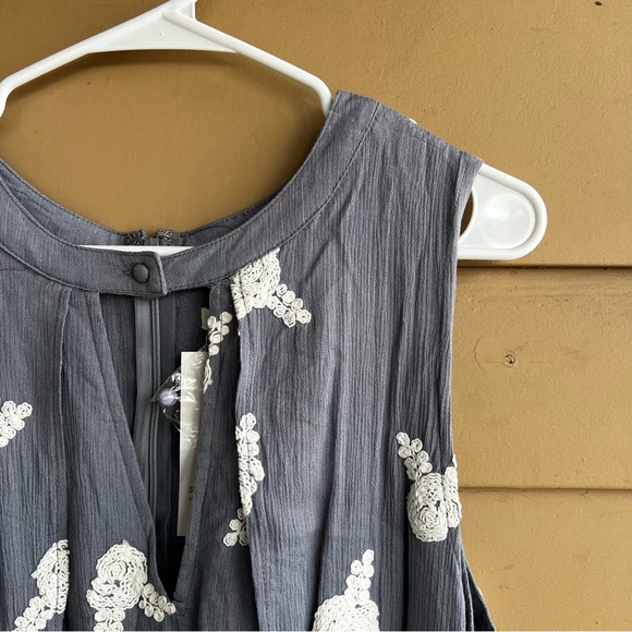 Honey Belle Floral Embroidered Swing Dress Size M, NWT - Picture 5 of 9